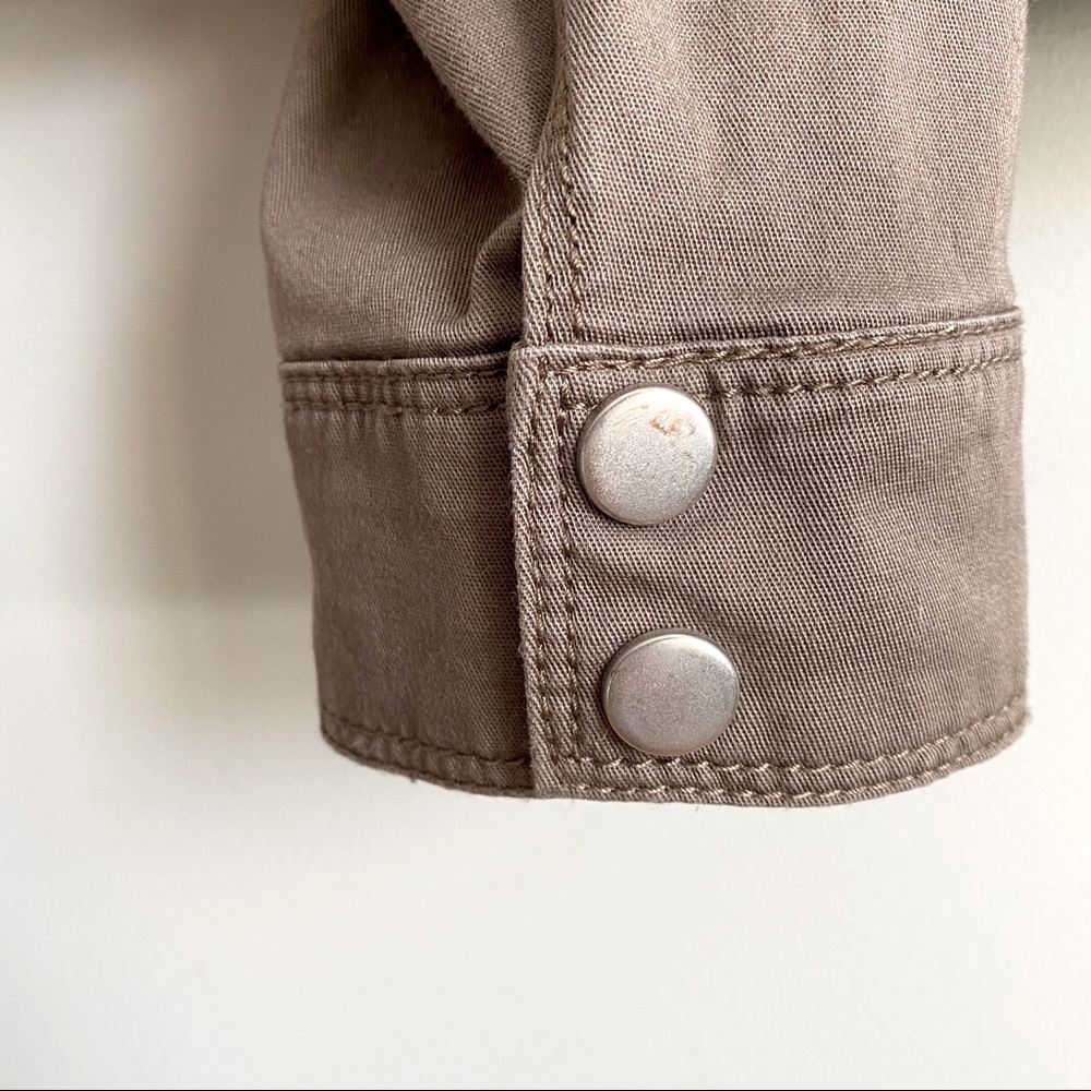 SOLD Express Jacket - Picture 4 of 4